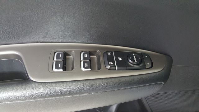 2019 Kia Optima S | Carrollton, TX | Legend Motorcars of Carrollton