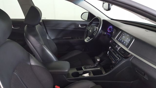 2019 Kia Optima S | Carrollton, TX | Legend Motorcars of Carrollton