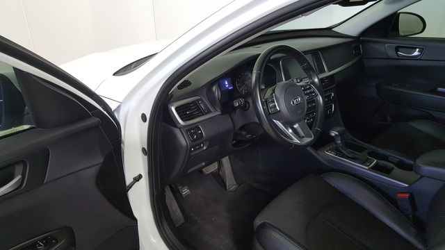 2019 Kia Optima S | Carrollton, TX | Legend Motorcars of Carrollton