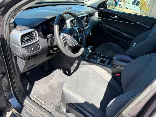 2019 Kia Sorento LX 2019 Kia Sorento LX