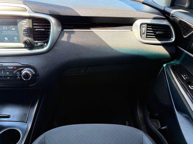 2019 Kia Sorento LX 2019 Kia Sorento LX