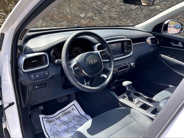 2019 Kia Sorento LX V6