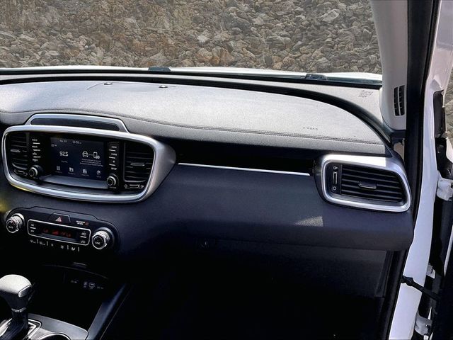 2019 Kia Sorento LX V6