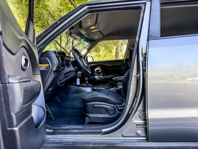 2019 Kia Soul + | Agoura Hills, CA | SoCal Auto Group 2019 Kia Soul + | Agoura Hills, CA | SoCal Auto Group