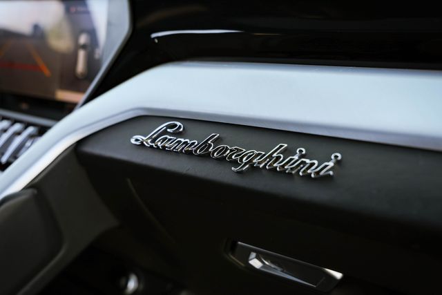 2019 Lamborghini Urus Sport Utility 4D | Mesquite, TX | Texas Autos Direct 2019 Lamborghini Urus Sport Utility 4D | Mesquite, TX | Texas Autos Direct