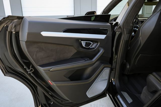 2019 Lamborghini Urus Sport Utility 4D | Mesquite, TX | Texas Autos Direct 2019 Lamborghini Urus Sport Utility 4D | Mesquite, TX | Texas Autos Direct