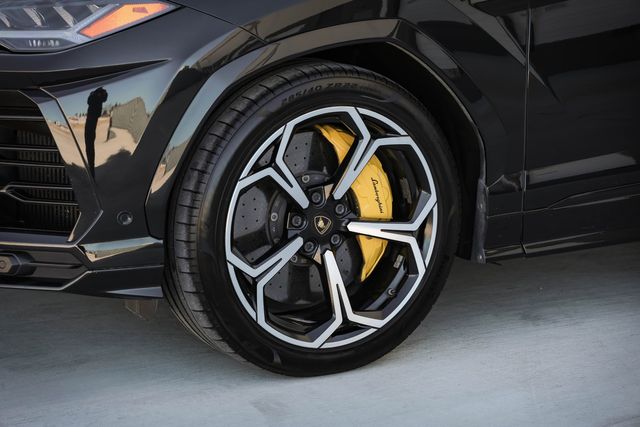 2019 Lamborghini Urus Base | Mesquite, TX | Texas Autos Direct