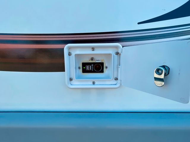 2019 Lance 1985 Travel Trailer