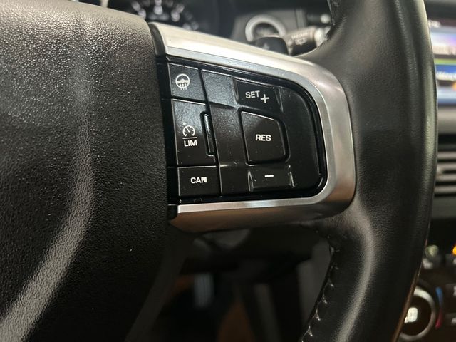 2019 Land Rover Discovery Sport HSE Luxury