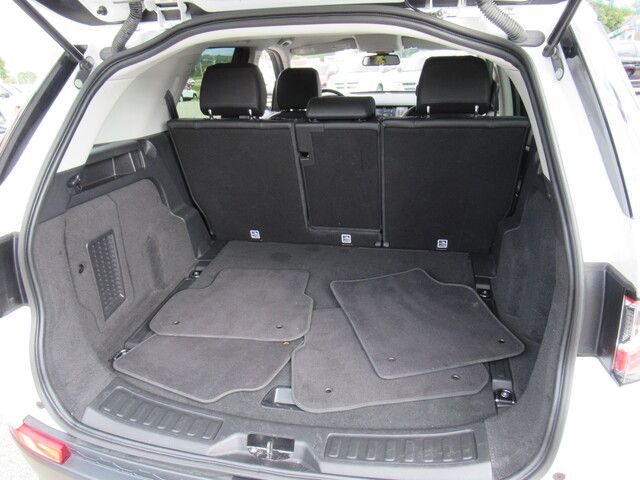 2019 Land Rover Discovery Sport SE