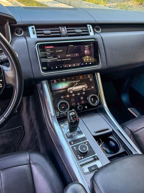 2019 Land Rover Range Rover Sport HSE | Agoura Hills, CA | SoCal Auto Group