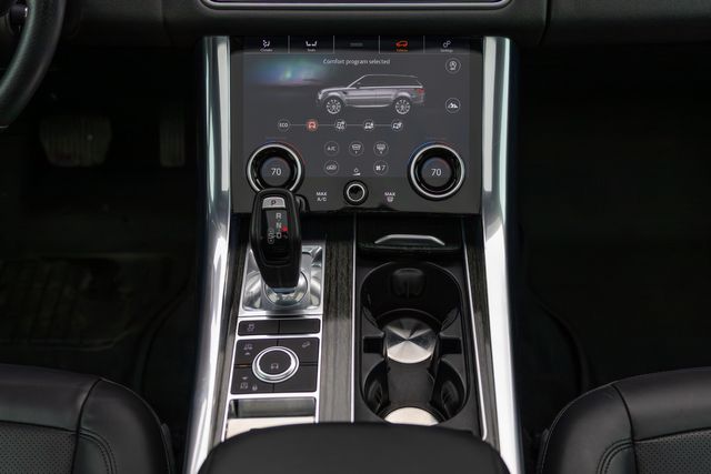 2019 Land Rover Range Rover Sport HSE w/ Heated &amp; Cooled Seats, Meridian Audio