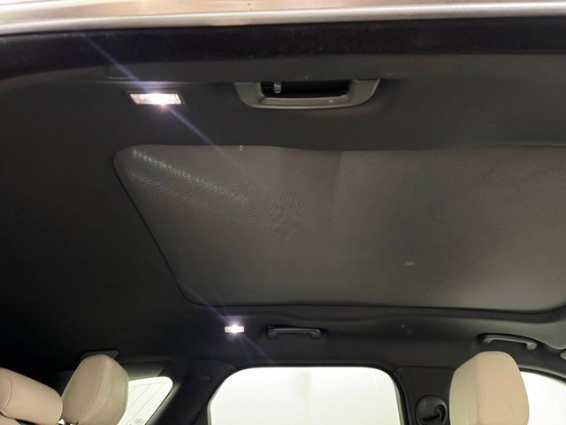 2019 Land Rover Range Rover Velar P250 R-Dynamic SE | Houston, TX | Houston Auto Credit 2019 Land Rover Range Rover Velar P250 R-Dynamic SE | Houston, TX | Houston Auto Credit