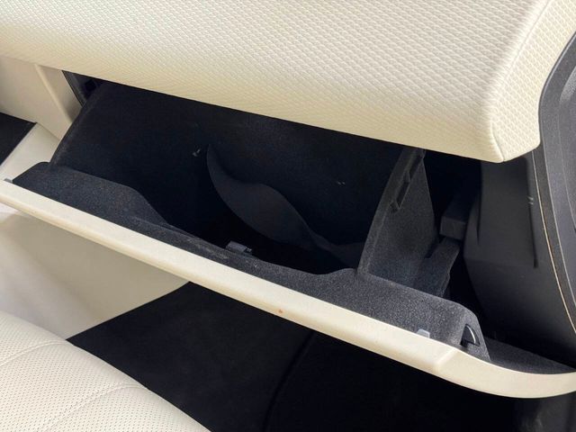 2019 Land Rover Range Rover Velar P250 R-Dynamic SE | Houston, TX | Houston Auto Credit 2019 Land Rover Range Rover Velar P250 R-Dynamic SE | Houston, TX | Houston Auto Credit