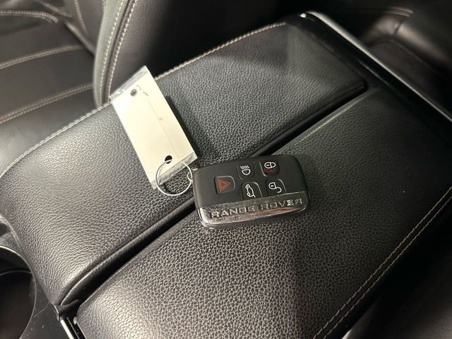 2019 Land Rover Range Rover Velar SE R-Dynamic 4x4 Climate Pack Premium Interior ... | Irving, Texas | Hopper Motorplex 2019 Land Rover Range Rover Velar SE R-Dynamic 4x4 Climate Pack Premium Interior ... | Irving, Texas | Hopper Motorplex