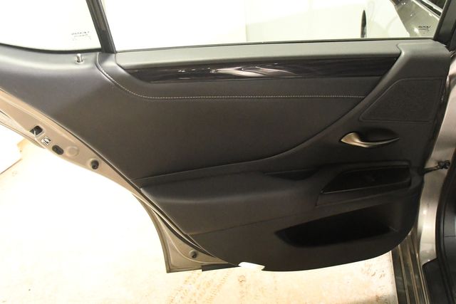 2019 Lexus ES 350 Luxury | Branford, CT | Sound Auto Wholesalers 2019 Lexus ES 350 Luxury | Branford, CT | Sound Auto Wholesalers