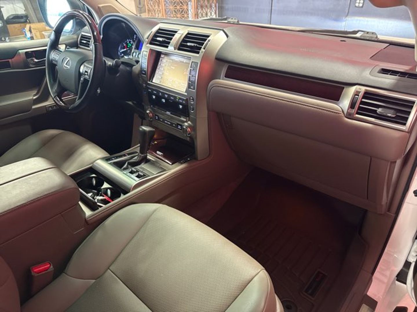 2019 Lexus GX 460 Base [077] Starfire Pearl at Mossy Motors