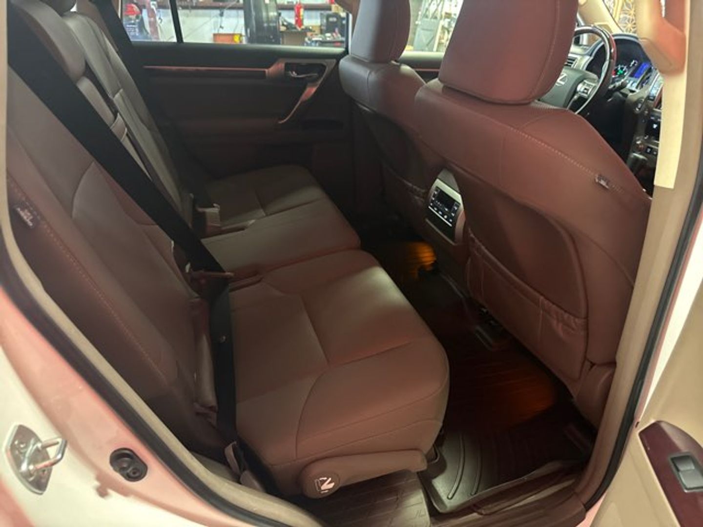 2019 Lexus GX 460 Base [077] Starfire Pearl at Mossy Motors