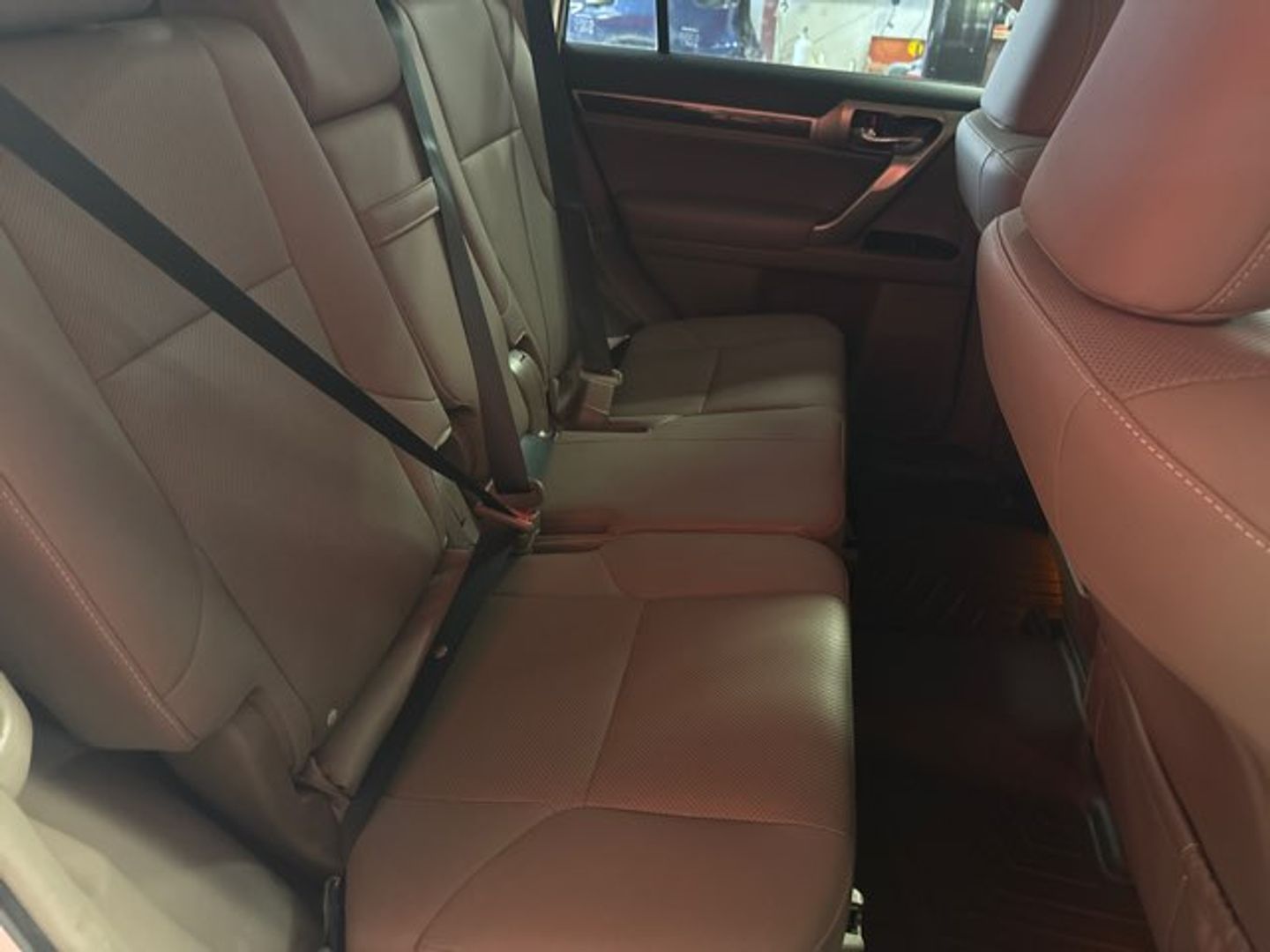 2019 Lexus GX 460 Base [077] Starfire Pearl at Mossy Motors