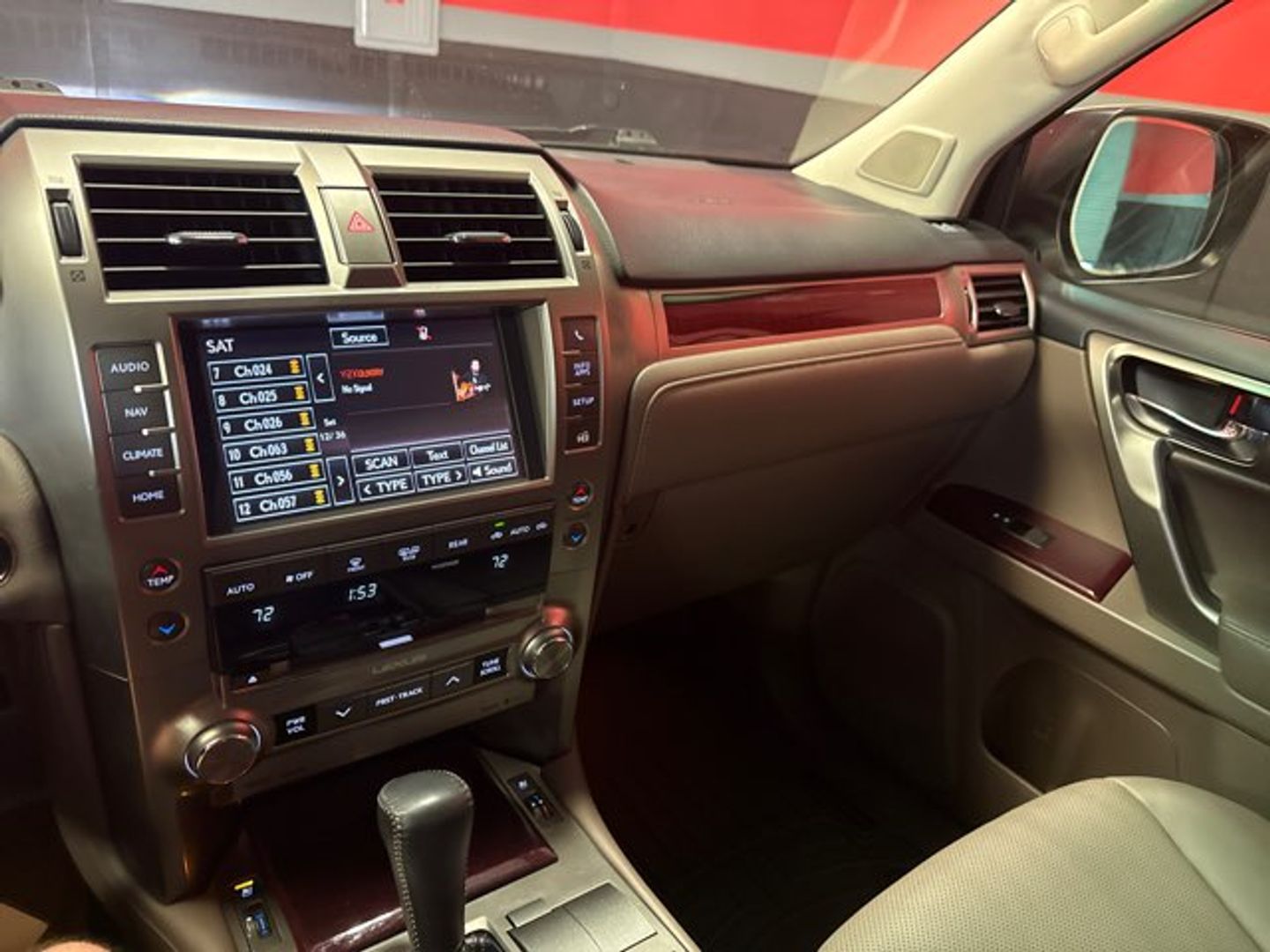 2019 Lexus GX 460 Base [077] Starfire Pearl at Mossy Motors