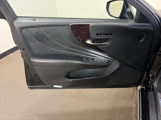 2019 Lexus LS 500 Base