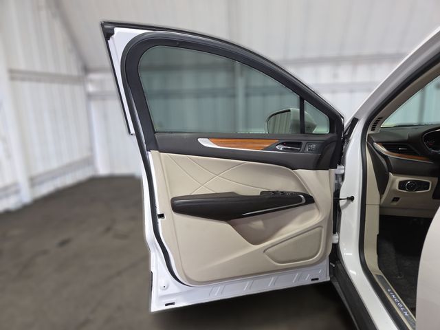 2019 Lincoln MKC SELECT