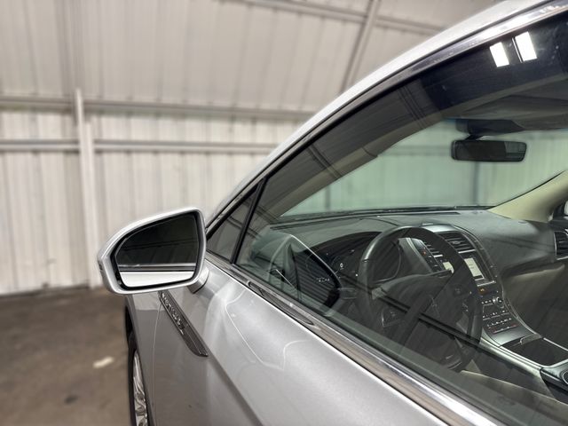 2019 Lincoln NAUTILUS Base 2019 Lincoln NAUTILUS Base