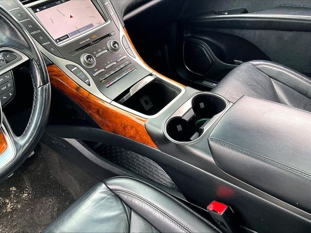 2019 Lincoln Nautilus Select