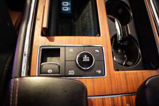 2019 Lincoln Navigator L Reserve | Addison, TX | Mr Car Guys 2019 Lincoln Navigator L Reserve | Addison, TX | Mr Car Guys