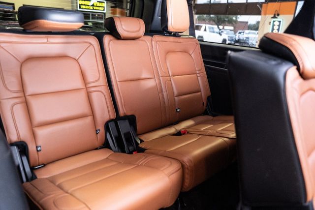 2019 Lincoln Navigator L Reserve | Addison, TX | Mr Car Guys 2019 Lincoln Navigator L Reserve | Addison, TX | Mr Car Guys