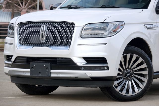 2019 Lincoln Navigator Reserve * 4x4 * DVD * Pano Roof * QUADS * Heads Up