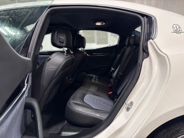 2019 Maserati GHIBLI S 2019 Maserati GHIBLI S