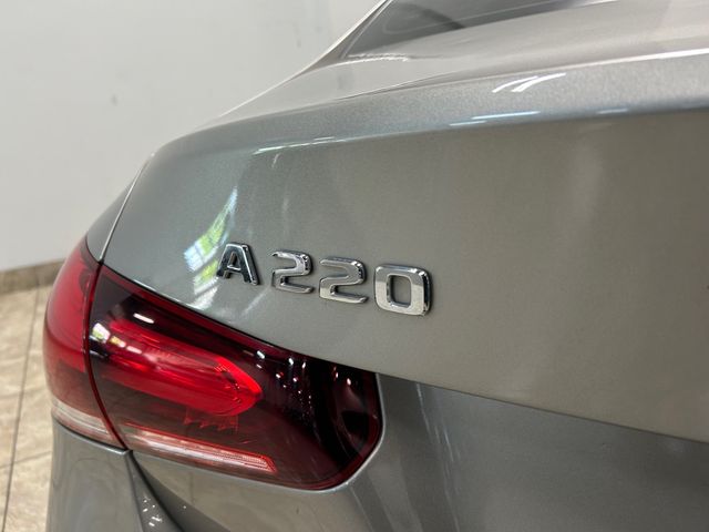 2019 Mercedes-Benz A-Class A 220