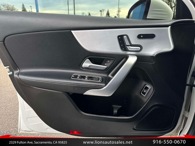 2019 Mercedes-Benz A-Class A 220