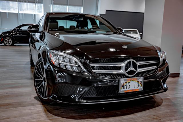 2019 Mercedes-Benz C 300 at Autosource, photo 1