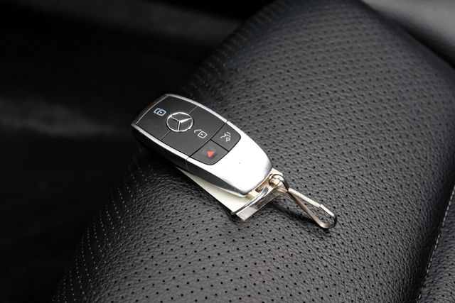 2019 Mercedes-Benz C-Class C 300 21ServiceRecords BlindSpot | Dallas, TX | Stevens Motor Company LLC 2019 Mercedes-Benz C-Class C 300 21ServiceRecords BlindSpot | Dallas, TX | Stevens Motor Company LLC