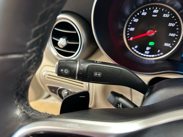 2019 Mercedes-Benz C-Class C 300 Premium Package Keyless Go Rear Camera | Irving, Texas | Hopper Motorplex 2019 Mercedes-Benz C-Class C 300 Premium Package Keyless Go Rear Camera | Irving, Texas | Hopper Motorplex