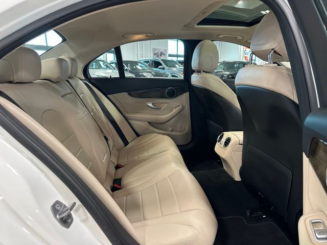 2019 Mercedes-Benz C-Class C 300 Premium Package Keyless Go Rear Camera | Irving, Texas | Hopper Motorplex 2019 Mercedes-Benz C-Class C 300 Premium Package Keyless Go Rear Camera | Irving, Texas | Hopper Motorplex
