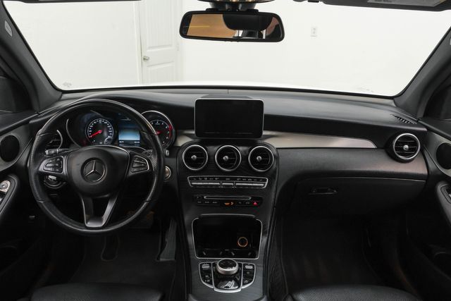 2019 Mercedes-Benz GLC 300 | Addison, TX | Addison Autoplex 2019 Mercedes-Benz GLC 300 | Addison, TX | Addison Autoplex