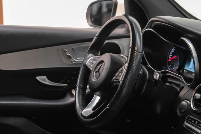 2019 Mercedes-Benz GLC 300 | Addison, TX | Addison Autoplex 2019 Mercedes-Benz GLC 300 | Addison, TX | Addison Autoplex