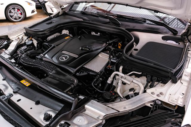 2019 Mercedes-Benz GLC 300 | Addison, TX | Addison Autoplex 2019 Mercedes-Benz GLC 300 | Addison, TX | Addison Autoplex