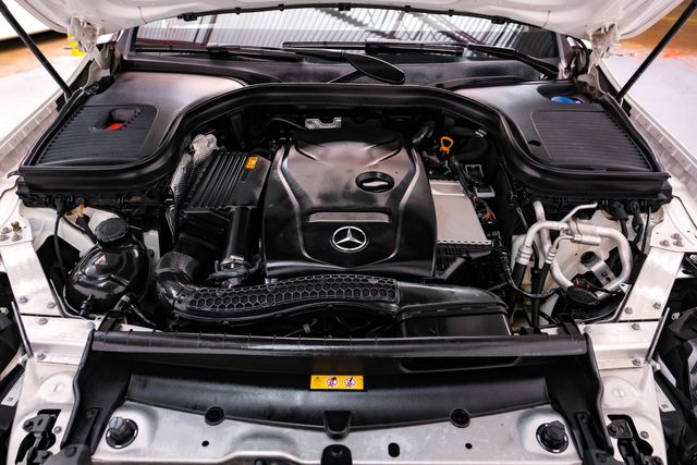 2019 Mercedes-Benz GLC 300 | Addison, TX | Addison Autoplex 2019 Mercedes-Benz GLC 300 | Addison, TX | Addison Autoplex