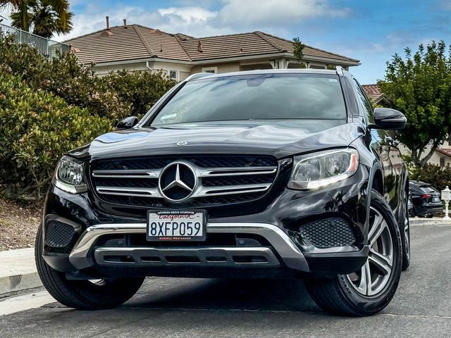 2019 Mercedes-Benz GLC 300 | Agoura Hills, CA | SoCal Auto Group 2019 Mercedes-Benz GLC 300 | Agoura Hills, CA | SoCal Auto Group