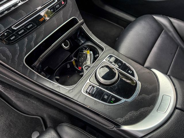 2019 Mercedes-Benz GLC 300 | Agoura Hills, CA | SoCal Auto Group 2019 Mercedes-Benz GLC 300 | Agoura Hills, CA | SoCal Auto Group