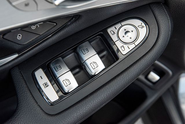 2019 Mercedes-Benz GLC 350e 4MATIC | Van Nuys, CA | Stellar Auto INC. 2019 Mercedes-Benz GLC 350e 4MATIC | Van Nuys, CA | Stellar Auto INC.