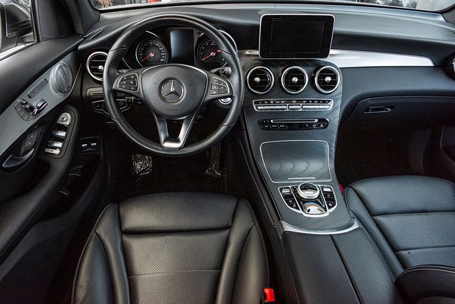 2019 Mercedes-Benz GLC 350e 4MATIC | Van Nuys, CA | Stellar Auto INC. 2019 Mercedes-Benz GLC 350e 4MATIC | Van Nuys, CA | Stellar Auto INC.