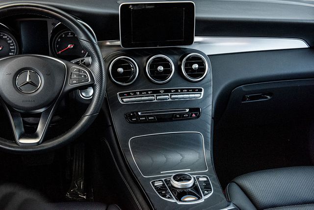 2019 Mercedes-Benz GLC 350e 4MATIC | Van Nuys, CA | Stellar Auto INC. 2019 Mercedes-Benz GLC 350e 4MATIC | Van Nuys, CA | Stellar Auto INC.