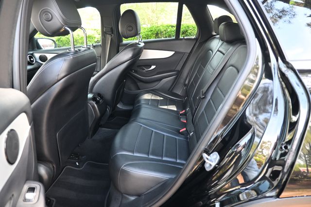 2019 Mercedes-Benz GLC 300