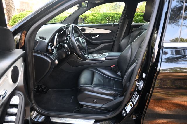 2019 Mercedes-Benz GLC 300