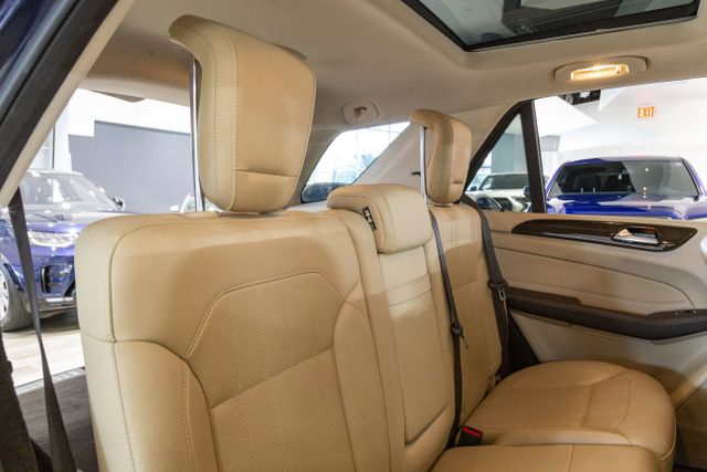 2019 Mercedes-Benz GLE 400 Premium 1